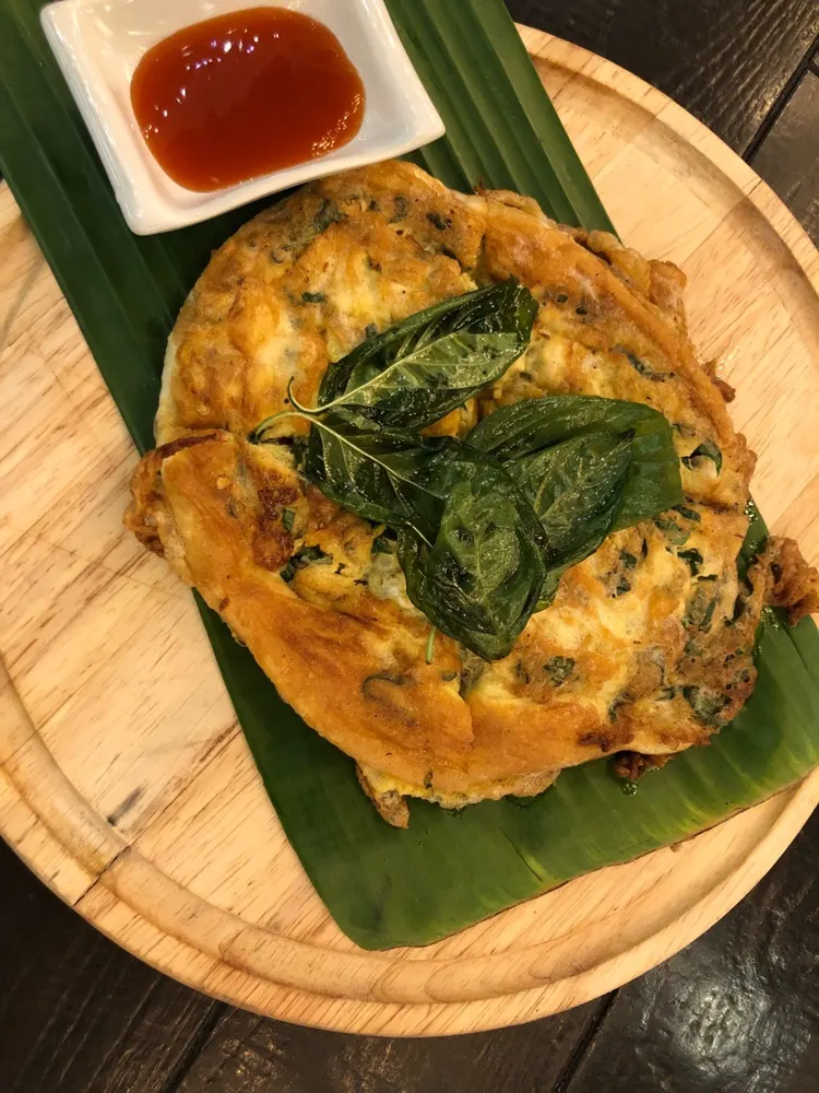 【エムクオーティエの激旨タイ料理cafe chilli】