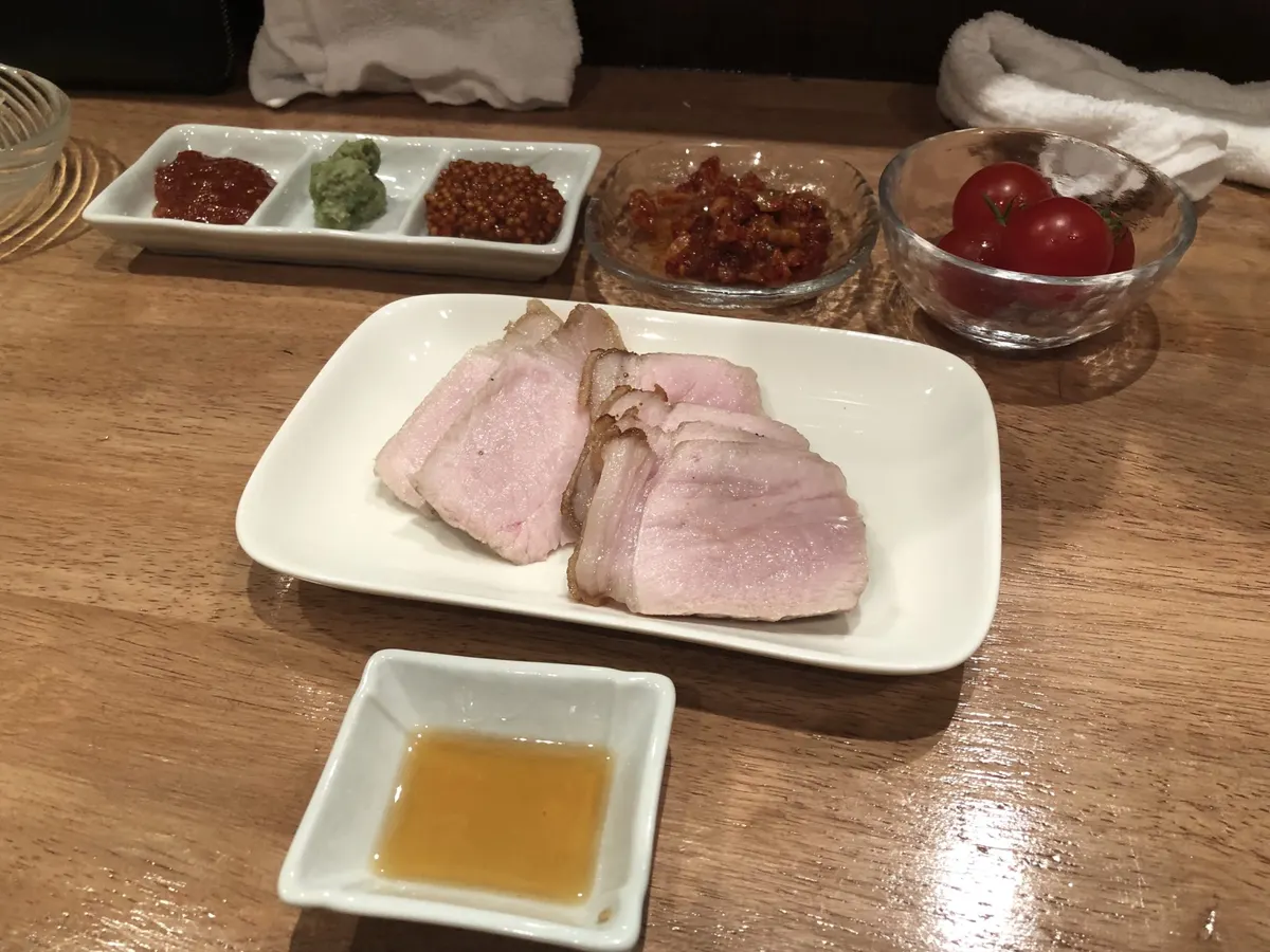 【バンコクに肉山、上陸】