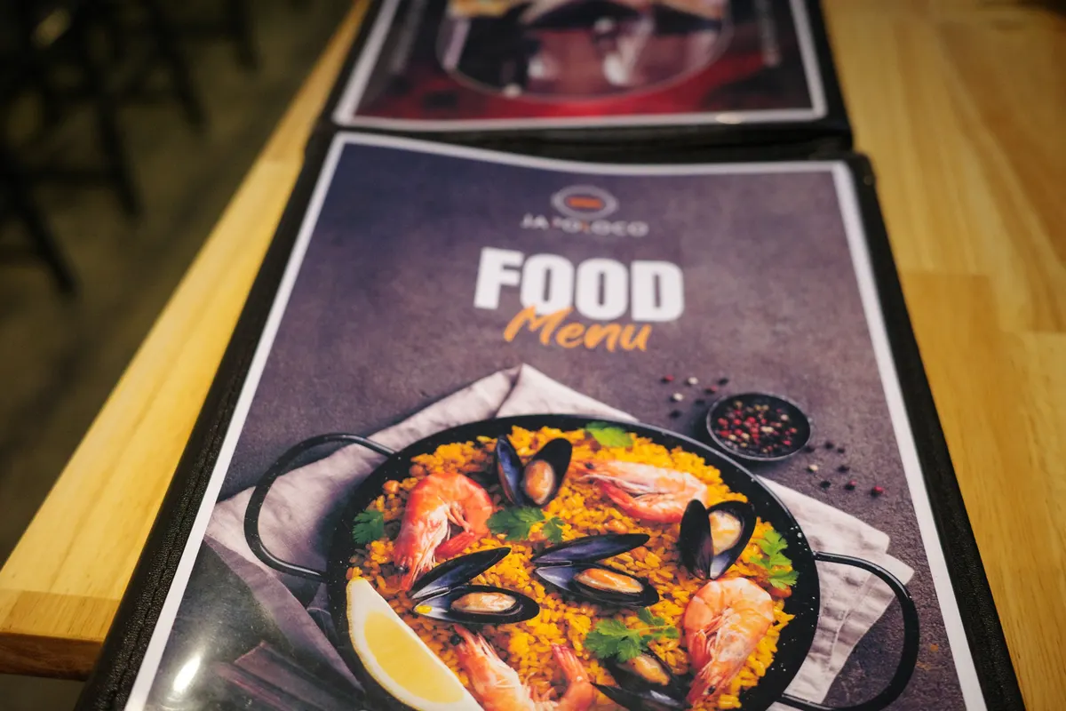 プラカノンに日系スペイン料理「JAPOLOCO SPANISH TAPAS BAR」