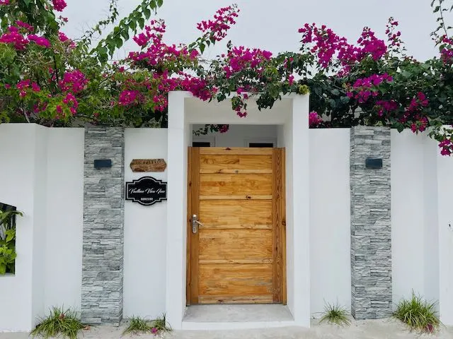 夜光虫が見れる島『Vaadhoo Island』